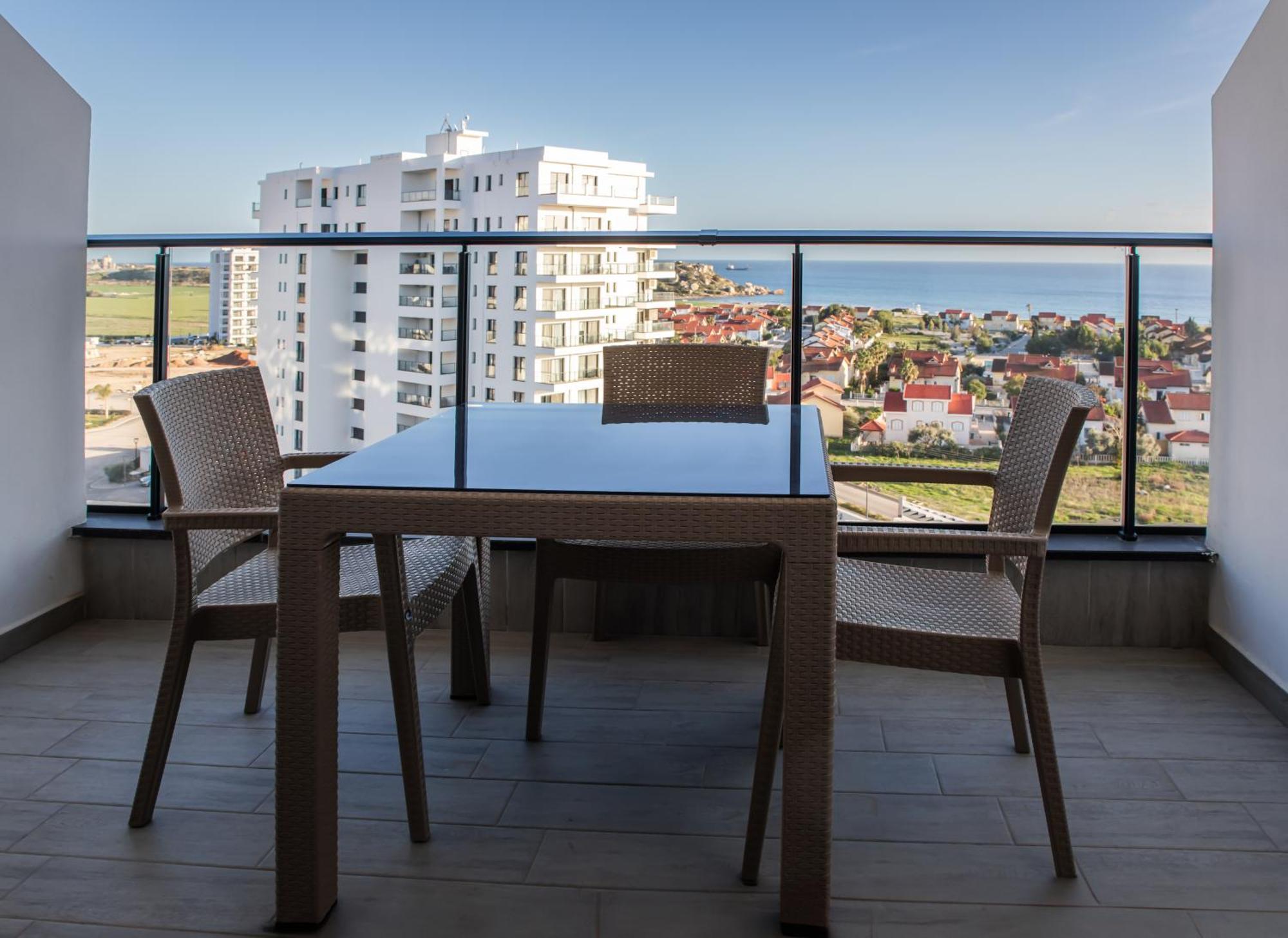 Sophia Pool Apartments In Caesar Blue Resort, Fixed Lunch Till 3Pm, Gym, Swimming Pools, Sauna, Hammam, Kids' Club Available Perivolia tou Trikomou Eksteriør bilde